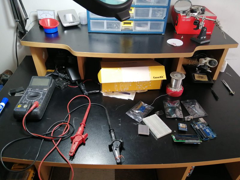 Let's choose the tools for the project. An arduino UNO and a lot of sensors are candidates