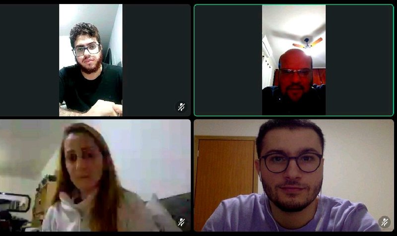 In this image is recorded the moment when we made a video call to discuss various subjects and arrive there are some solutions. We are connected and mentally close.