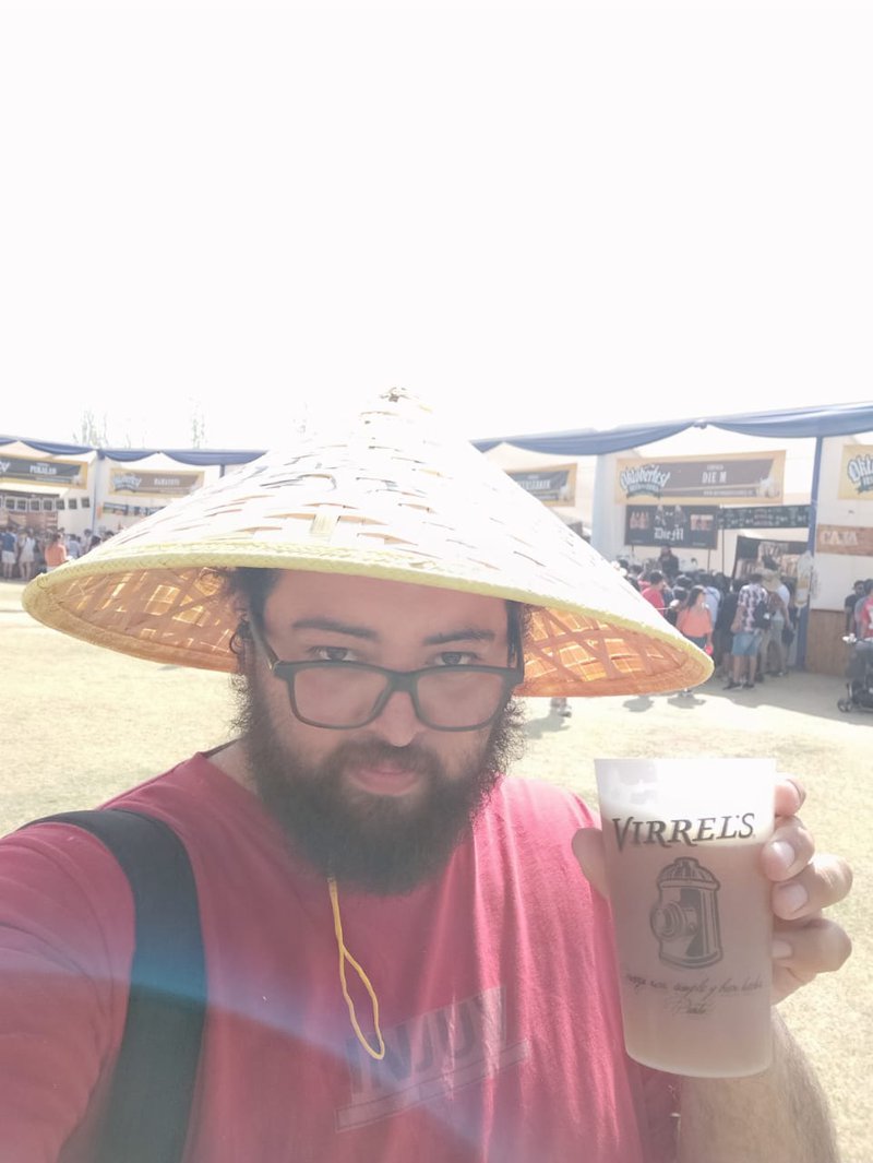 Meet Marcos. He is a 29 YO Msc. Innovation Engineer, dedicated to the evaluation of Innovation Projects. He enjoys maths, drinking craft beer with friends and sharing his knowledge with others!