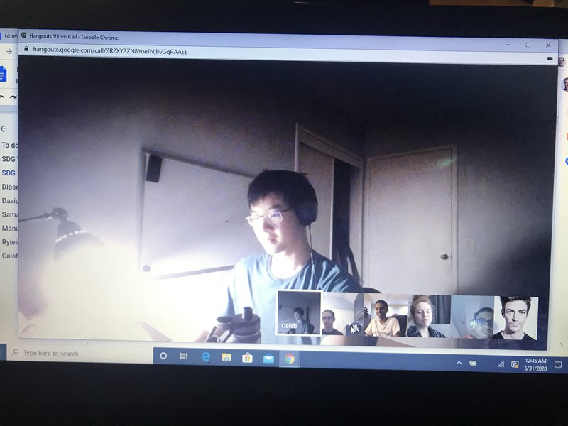 the different time zones are not treating us well #wehatePSTpeople 